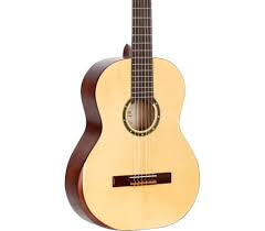 Ortega R55DLX nylon string classical guitar